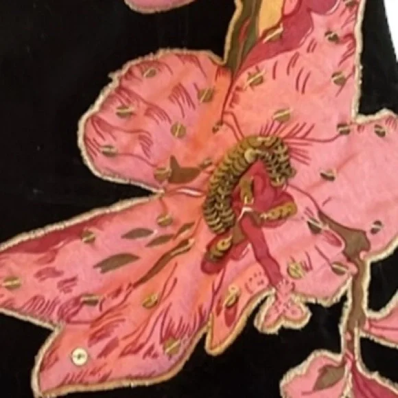 R Black size 14 black Velveteen jacket pink floral appliqué details lined - Picture 13 of 13